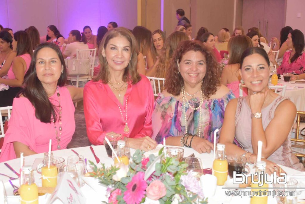 YOLANDA ESPOSITO, MARISOL SEGOVIA, KATIA MONFORTE Y ANA LUISA