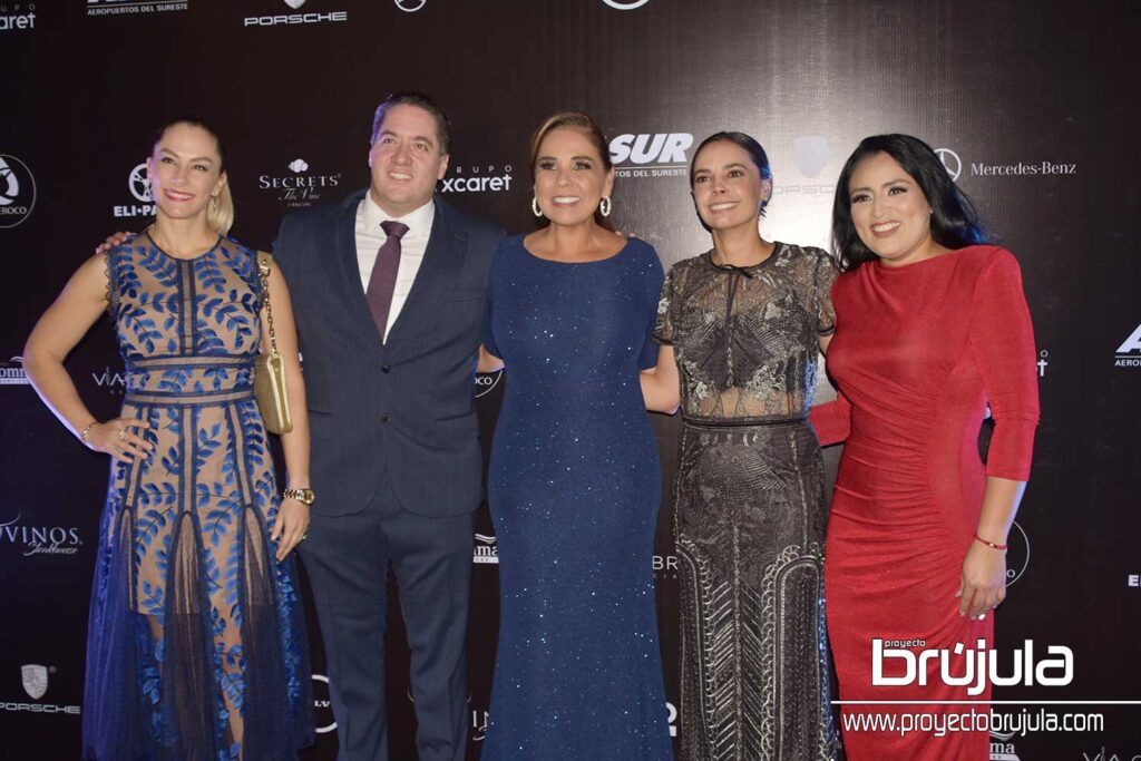 1 MELANIE MALDONADO, EDUARDO MARTíNEZ, MARA LEZAMA, ANA PATY PERALTA Y BLANCA MERARI