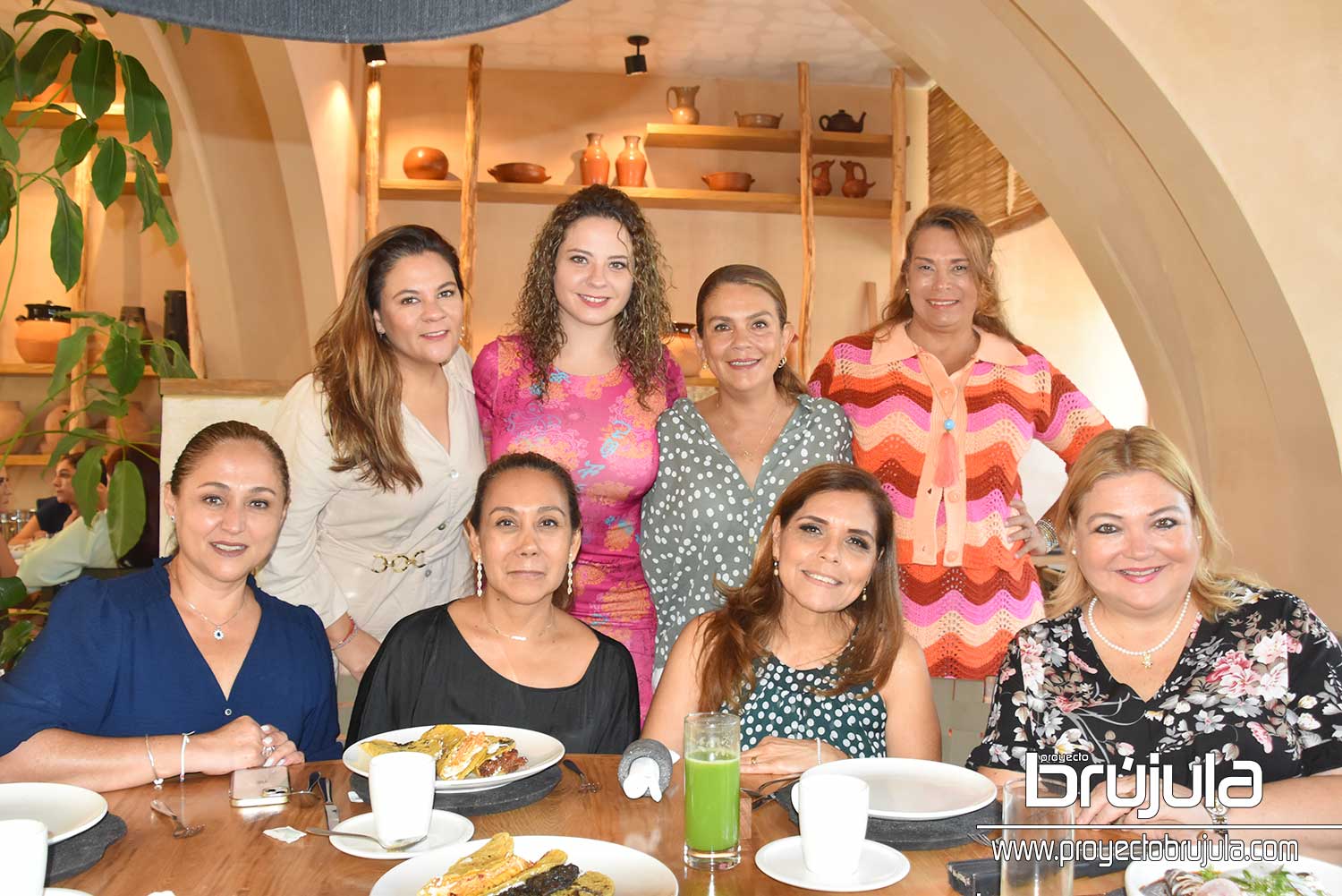 1 GABY COLADO, SHANTY GARCIGA LUPITA RAMÍREZ, ANAMARIA GUTIÉRREZ, RAQUEL SANEN, ISA MARAF, VERÓNICA LEZAMA Y VERóNICA CAMACHO