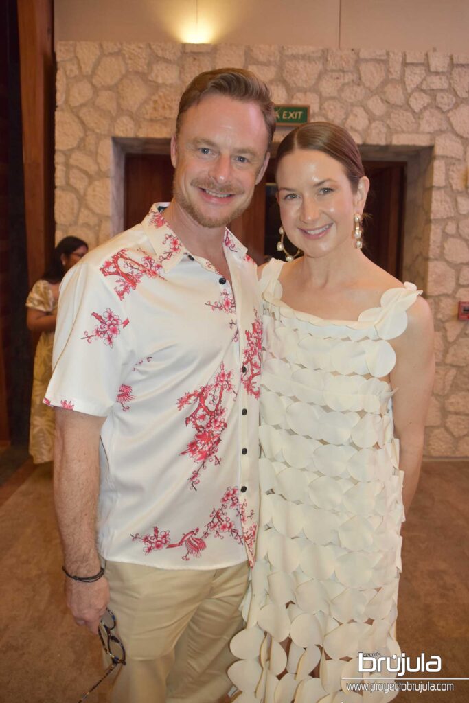 10 CHRISTOPHER WHEELDON Y SUSAN 1