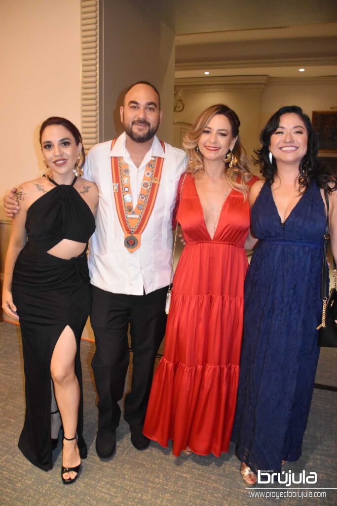 3 YEMMI, DANIELE Y ALESSANDRA MULLER CON CLAUDIA ARZAMENDI