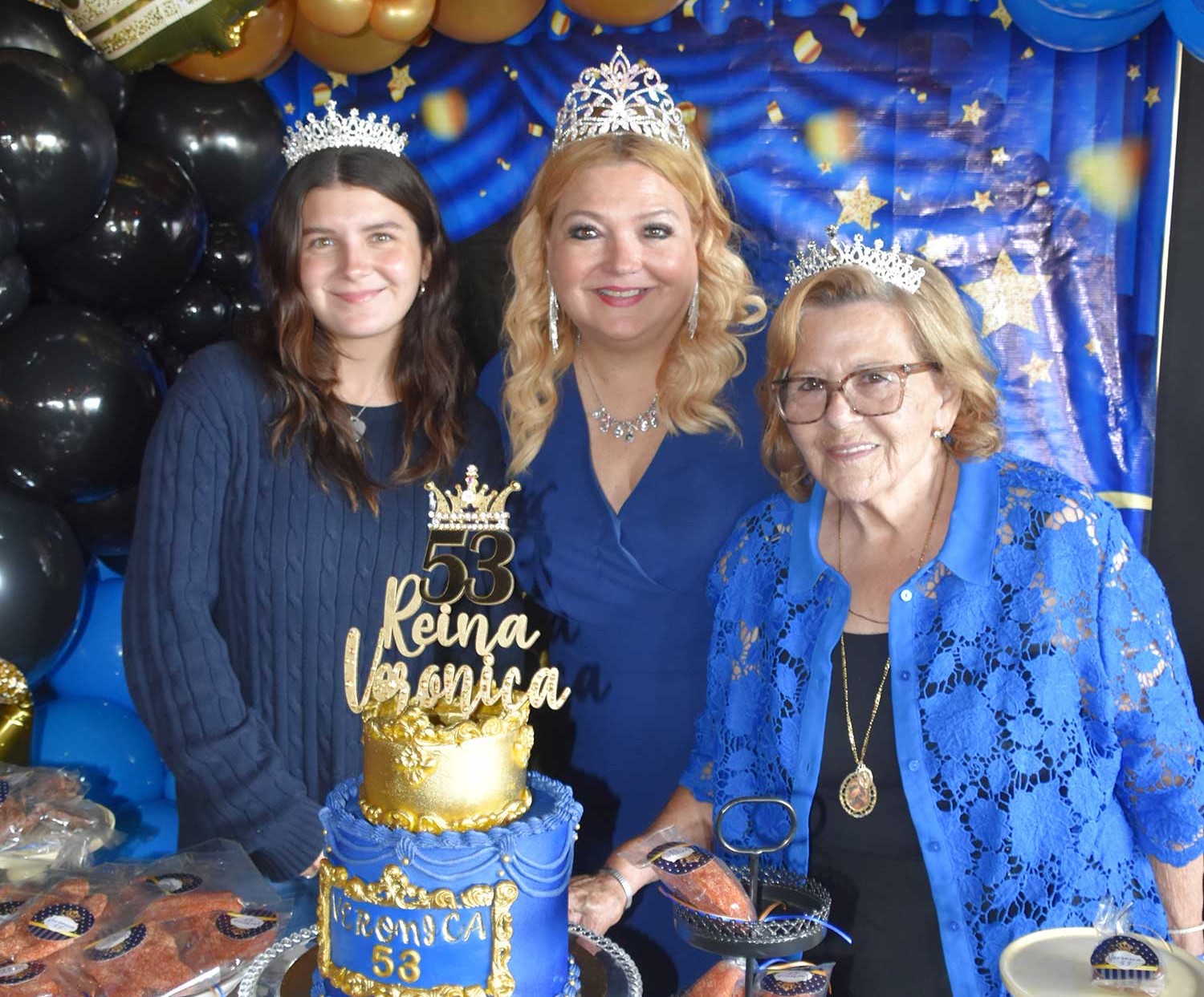 1 XIMENA CAMACHO, VERO CHAPARRO Y KITTY ALDANA