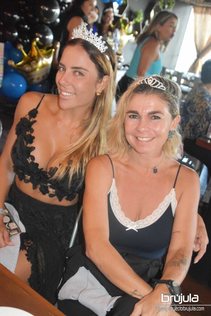 2 THAIS ARAUJO Y TITI GARCíA