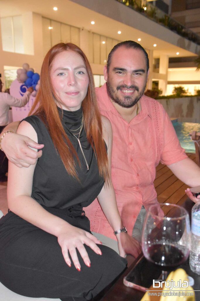 NAYELI MIGONI Y OSCAR RAMíREZ