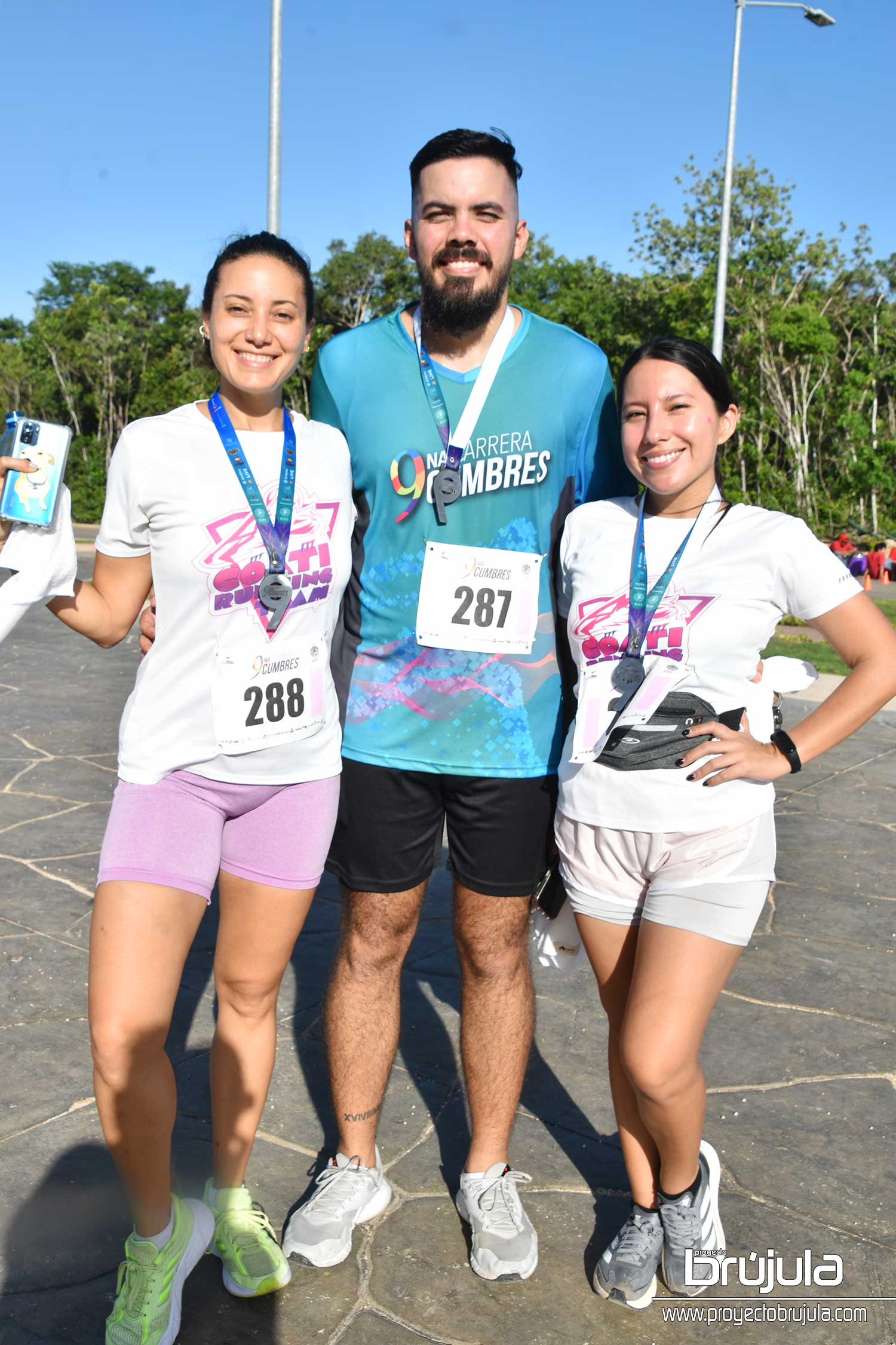 3 CINTHYA SOTOMAYOR, ISRAEL ROMERO Y ALEJANDRA QUIJANO