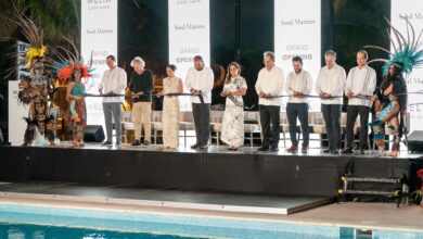 1 AUTORIDADES Y ANFITRIONES INAUGURAN MELIA CASA MAYA