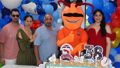 1 CARMEN AYALA, CARLOS CANO Y AMAIRANI CHáVEZ